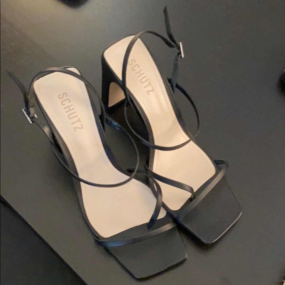 Black strappy sandals (SCHUTZ) with small heel